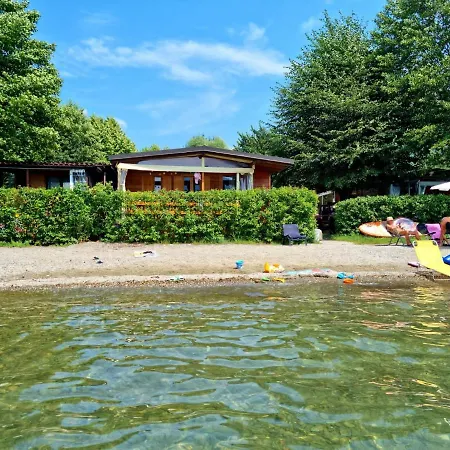 Chalet Chalet Direct Aan Luganomeer