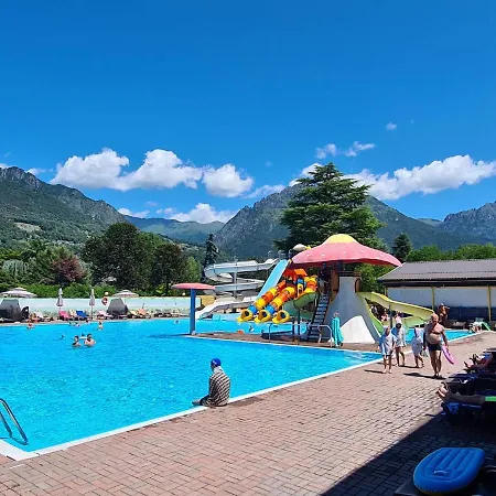 Chalet Direct Aan Luganomeer